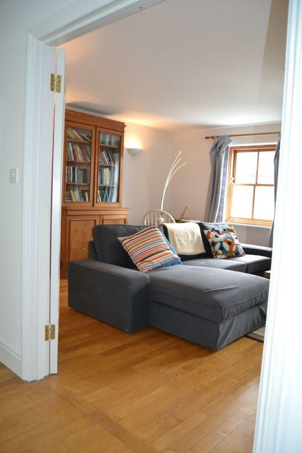 Dingle Townhouse Villa Buitenkant foto