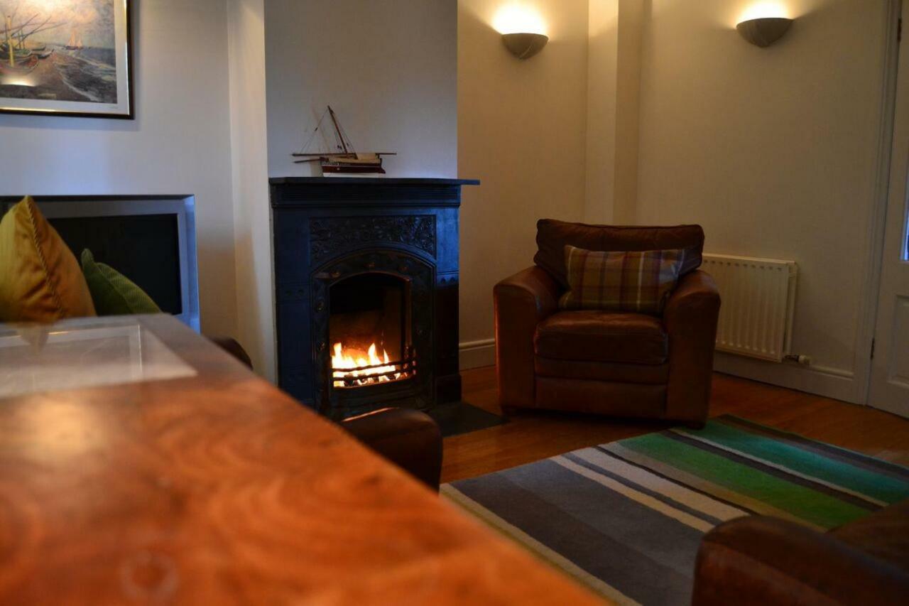 Dingle Townhouse Villa Buitenkant foto